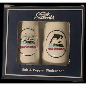 SEAWORLD Salt & Pepper Shakers Orca Whale & Dolphins NIB